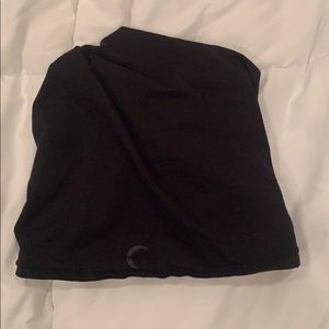 Zyia active black beanie